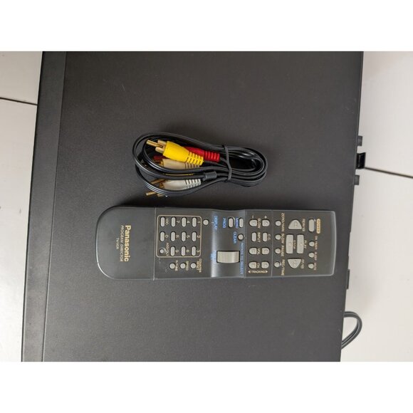 Panasonic Omnivision - Pv-4562 VCR - W Remote and Cables - TESTED WORKING - Picture 9 of 9